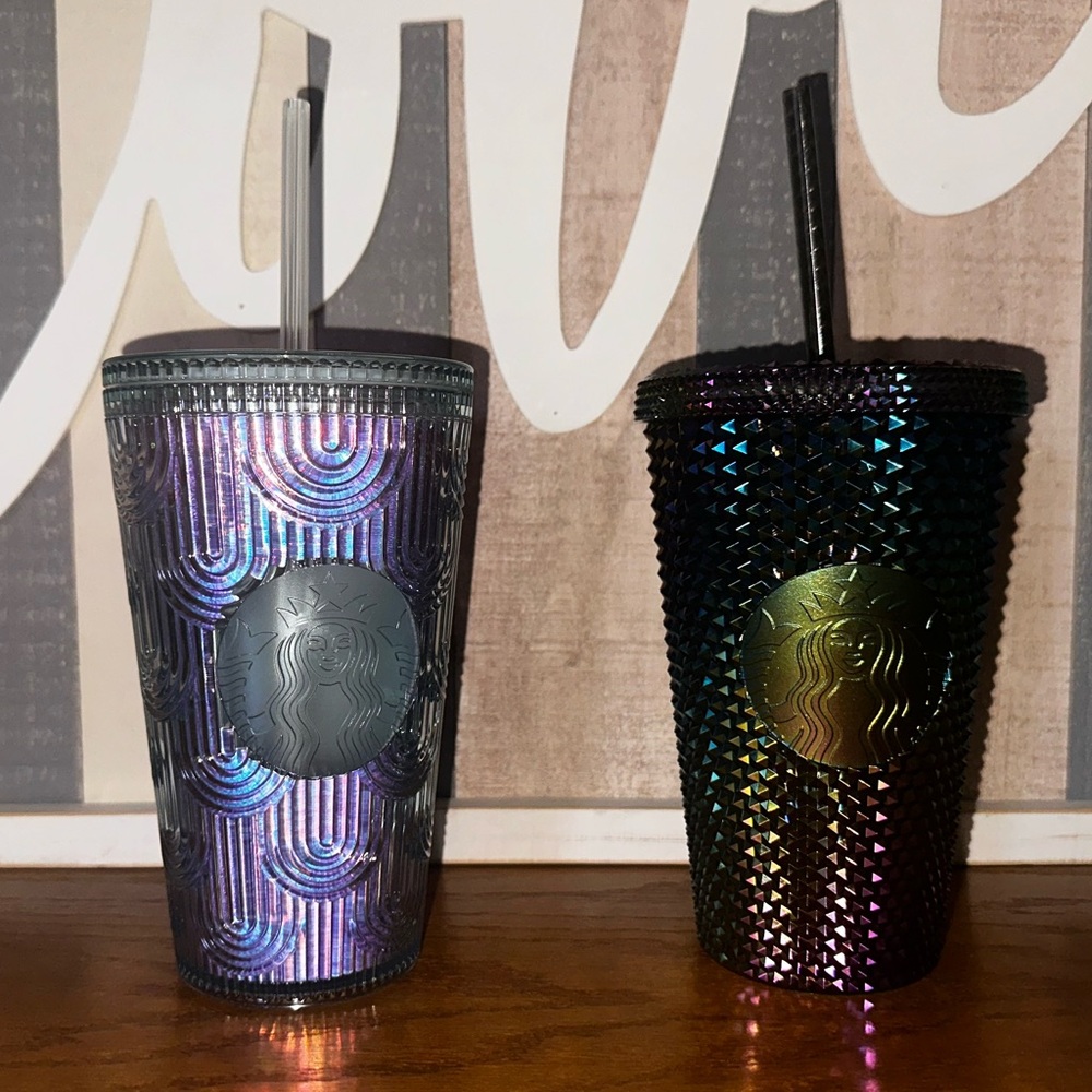 2 NWT Starbucks Grande Tumblers